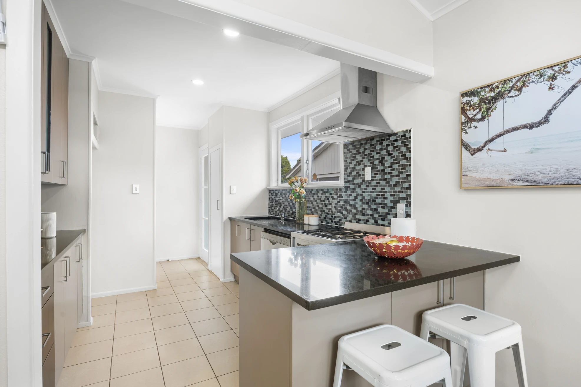 15e3-H3374206-165050779__1758748898-8166-2Z3A6955