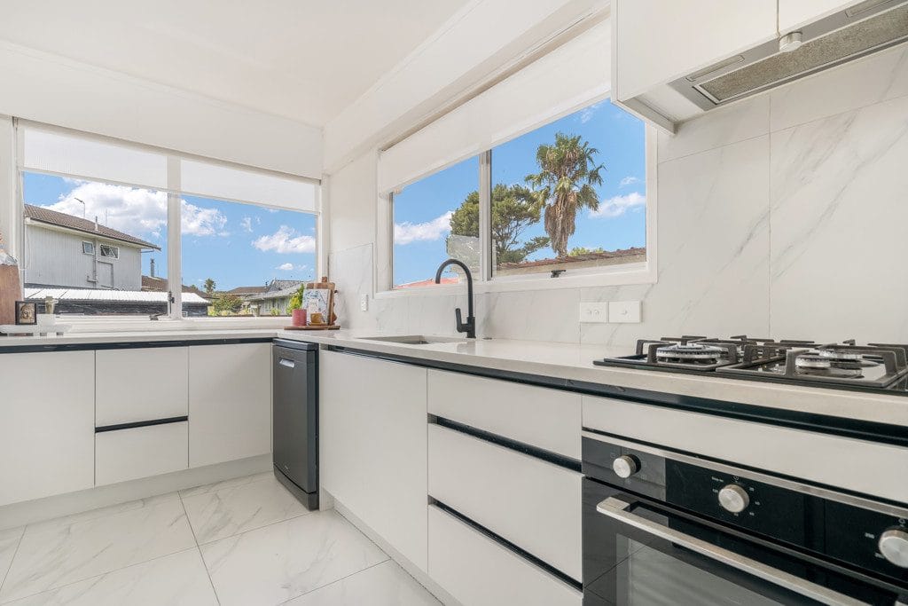 Sunnyhills 4 2260898222