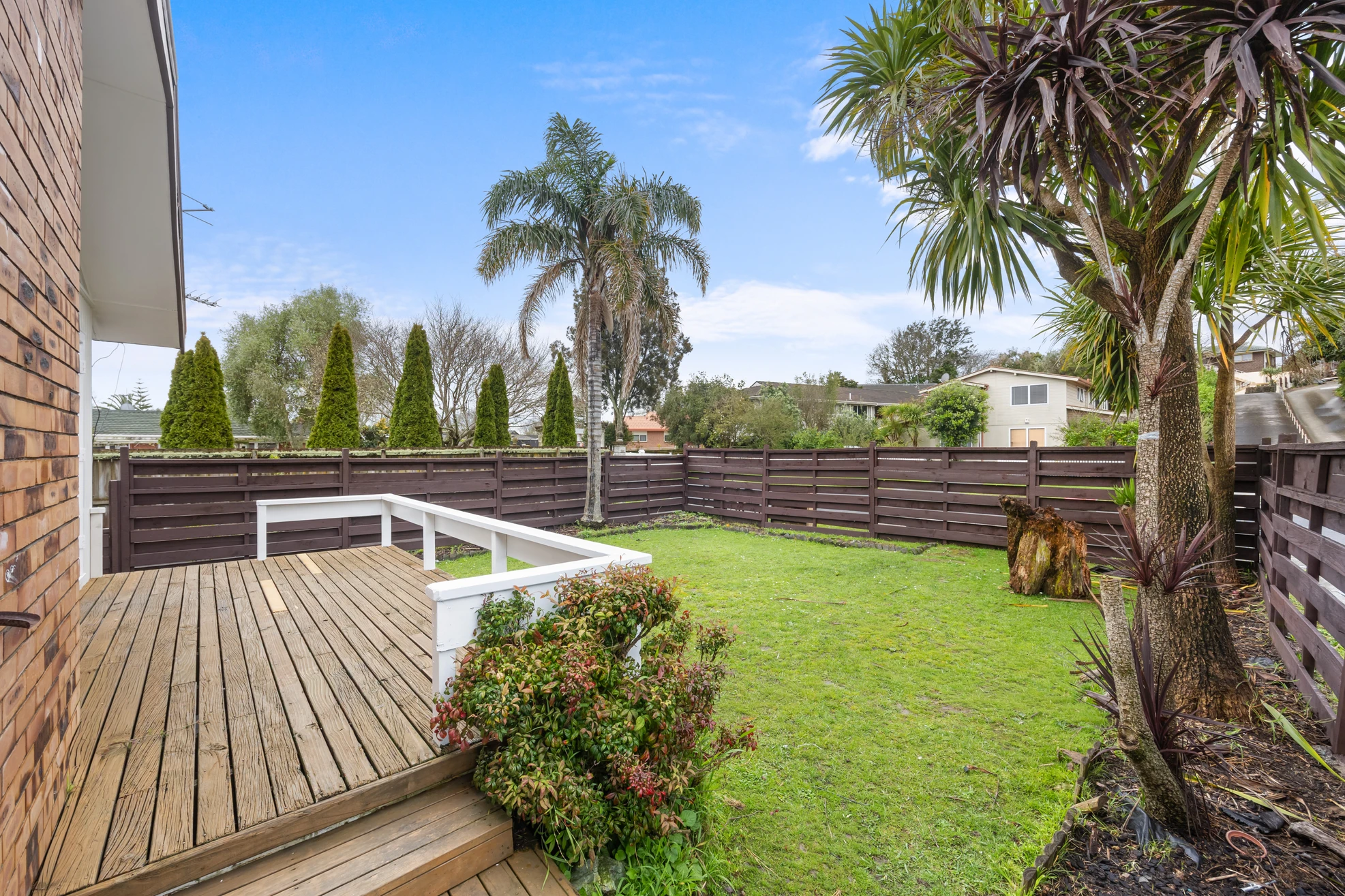 b3f7-H3374206-165051069__1758748926-8333-2Z3A7030