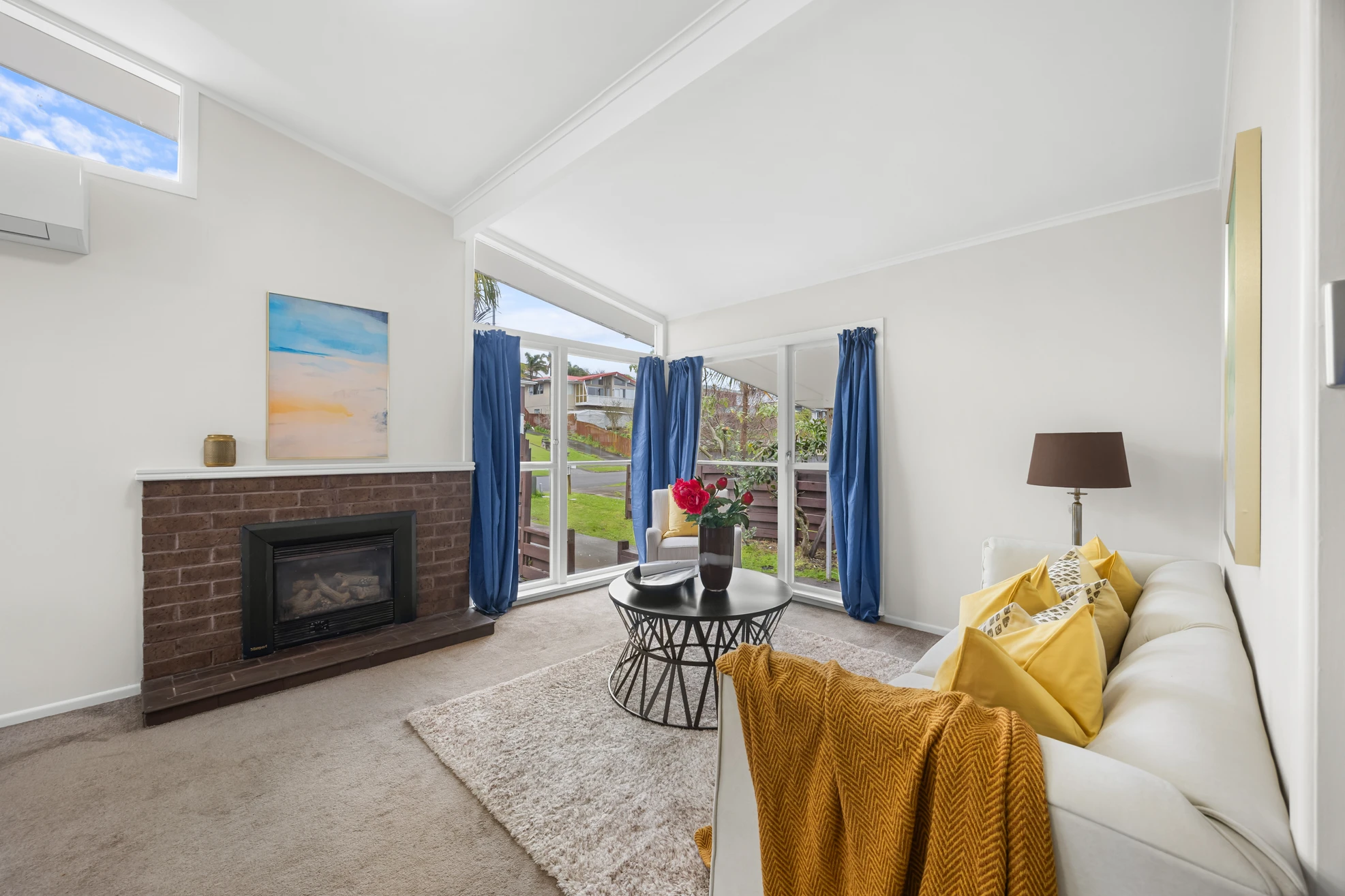 e499-H3374206-165050711__1758748890-8294-2Z3A6934